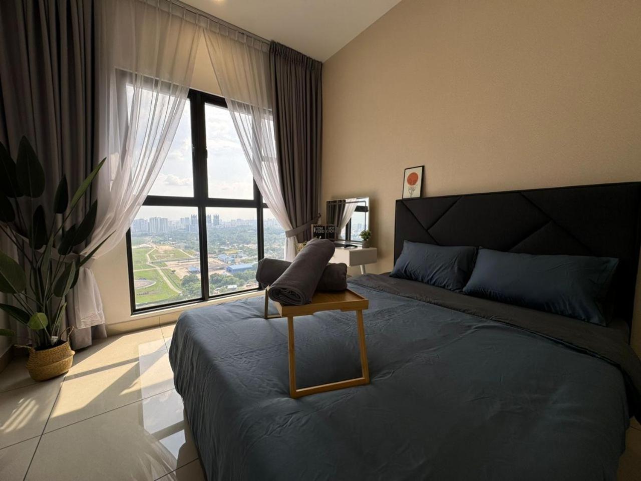Apartment Trion Kl, Jalan Chan Sow Lin, By One Kuala Lumpur