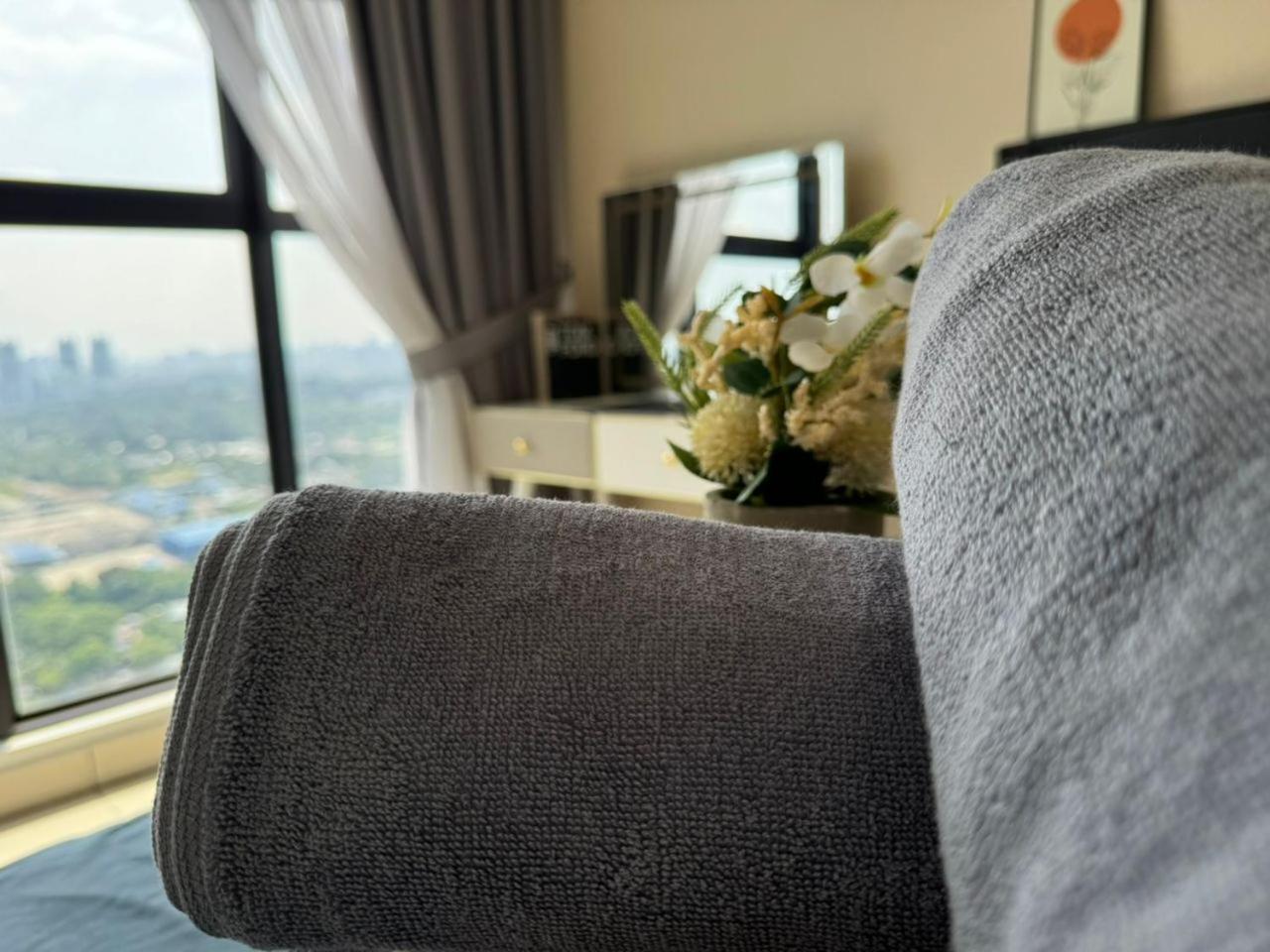 Trion Kl, Jalan Chan Sow Lin, By One Apartment *