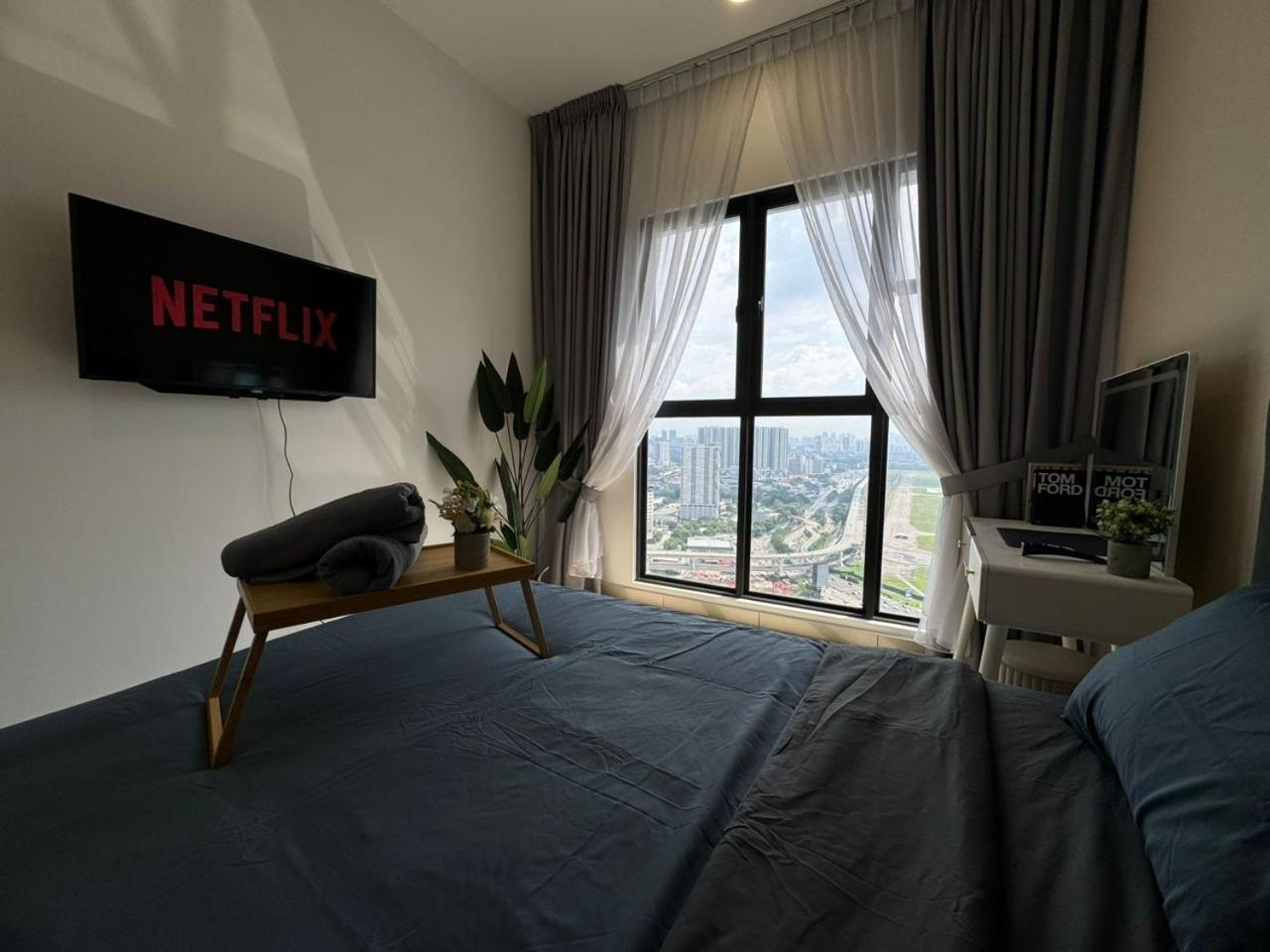 Apartment Trion Kl, Jalan Chan Sow Lin, By One Kuala Lumpur