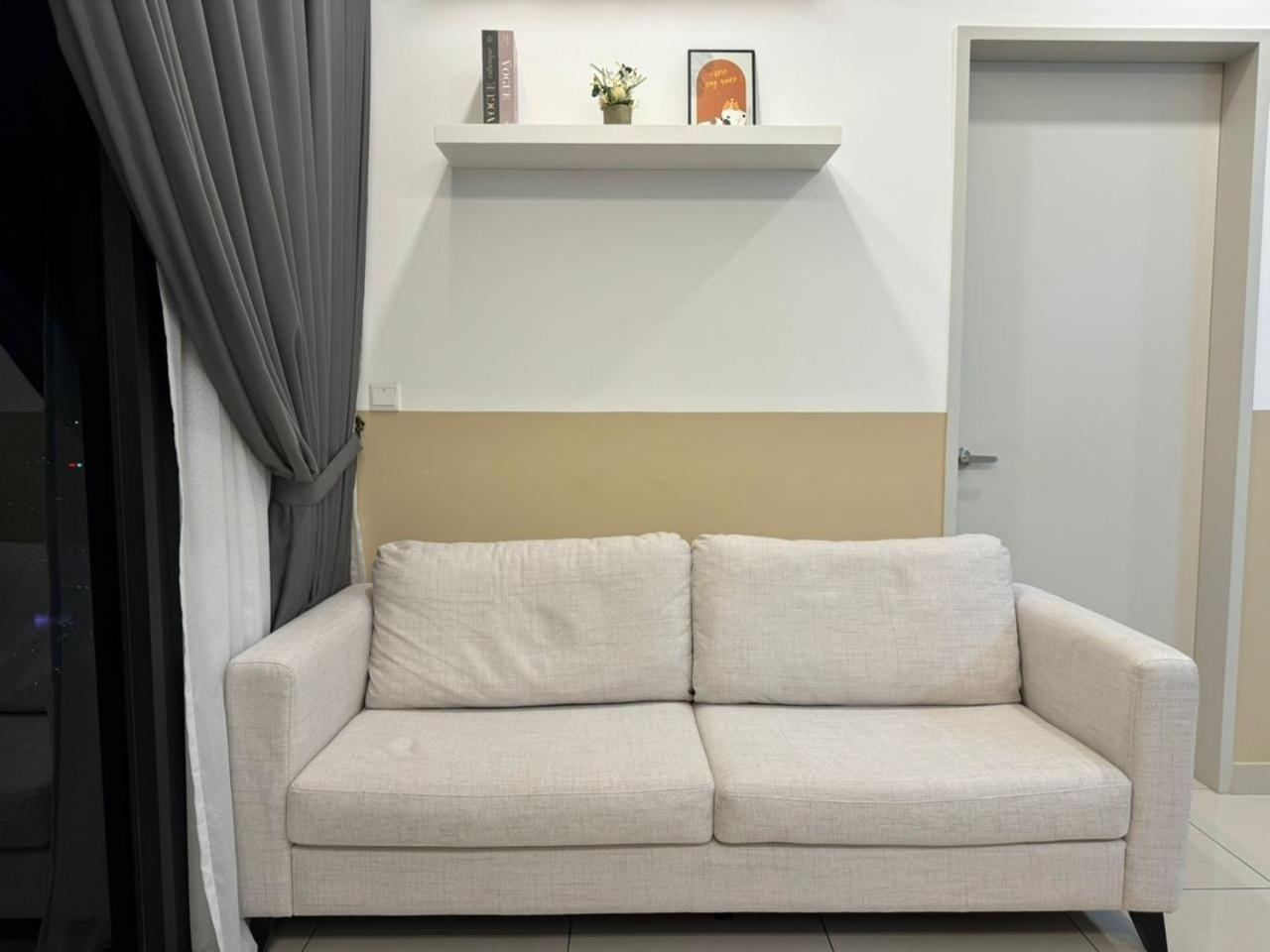 Pangsapuri Trion Kl, Jalan Chan Sow Lin, By One
