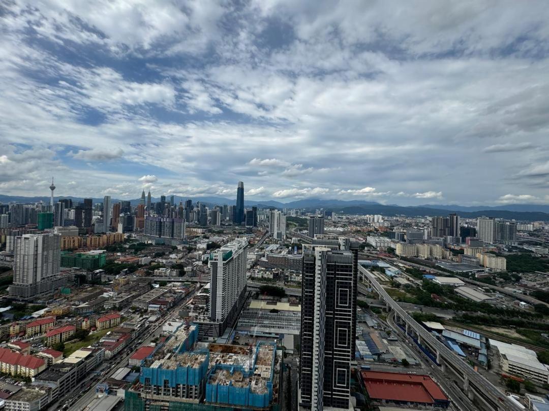 Pangsapuri Trion Kl, Jalan Chan Sow Lin, By One